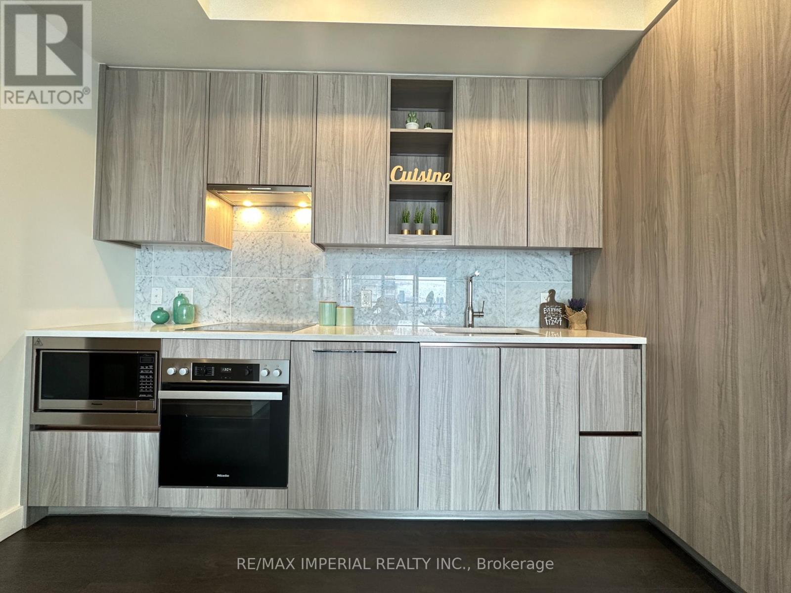 1806 - 85 Mcmahon Drive, Toronto, Ontario  M2K 0H1 - Photo 14 - C12959068