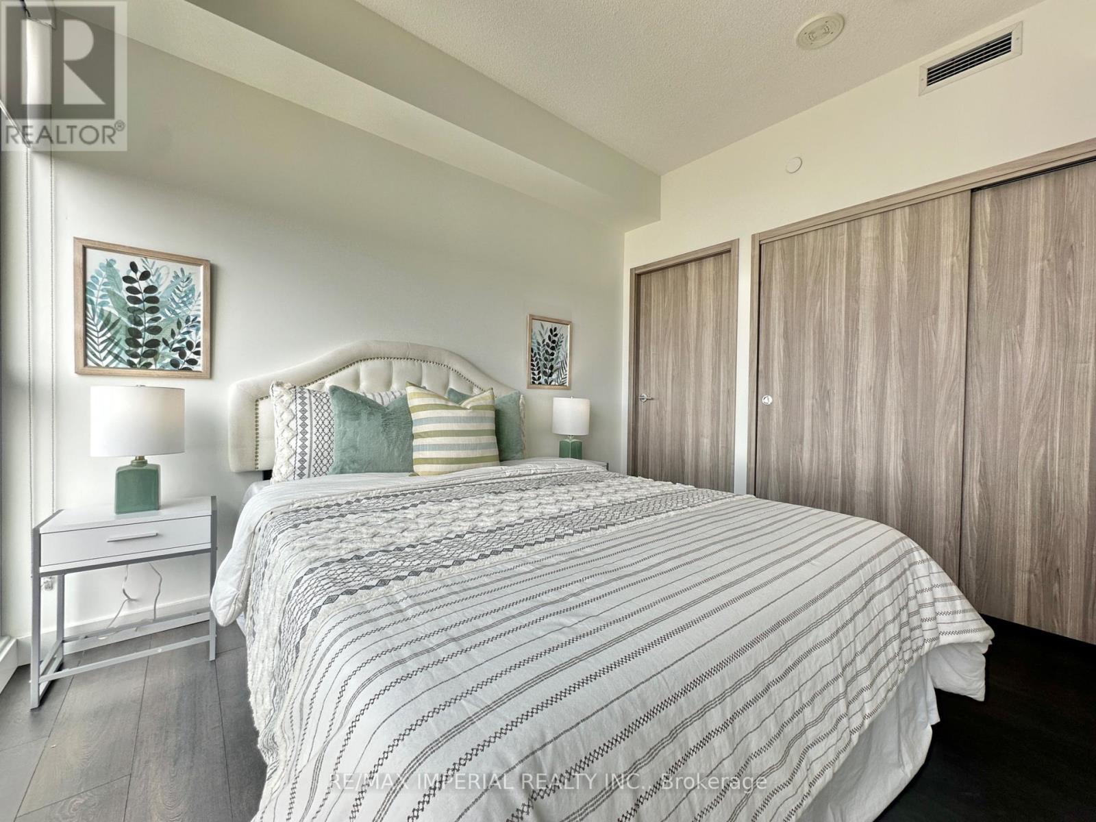 1806 - 85 Mcmahon Drive, Toronto, Ontario  M2K 0H1 - Photo 30 - C12959068