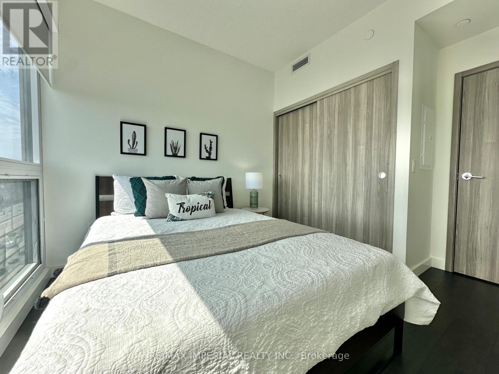 1806 - 85 Mcmahon Drive, Toronto, Ontario  M2K 0H1 - Photo 33 - C12959068