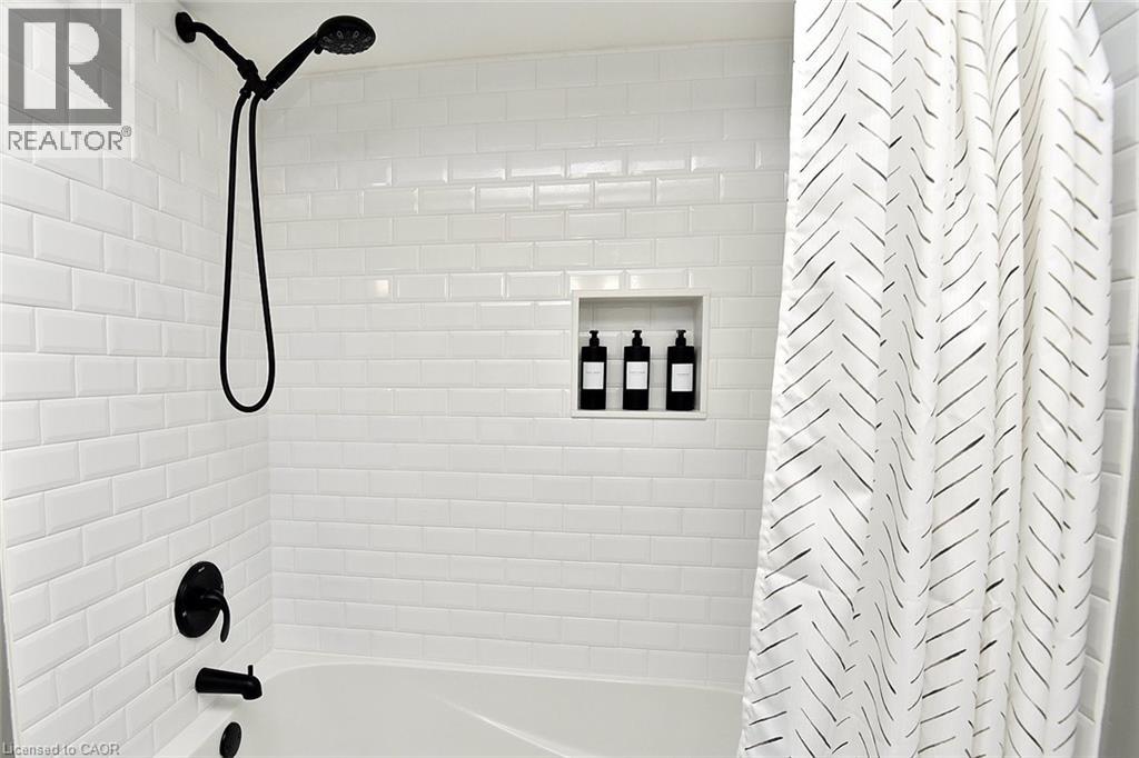 18 Charterhouse Crescent, Ancaster, Ontario  L9G 4E5 - Photo 31 - 40814049