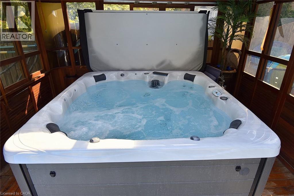 18 Charterhouse Crescent, Ancaster, Ontario  L9G 4E5 - Photo 35 - 40814049