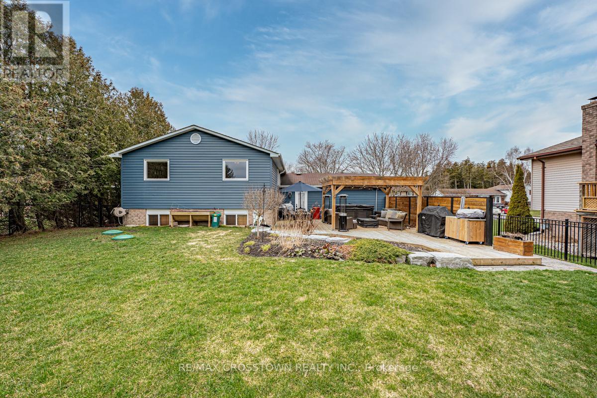 229 Thornton Avenue, Essa, Ontario  L0L 2N0 - Photo 26 - N12845482