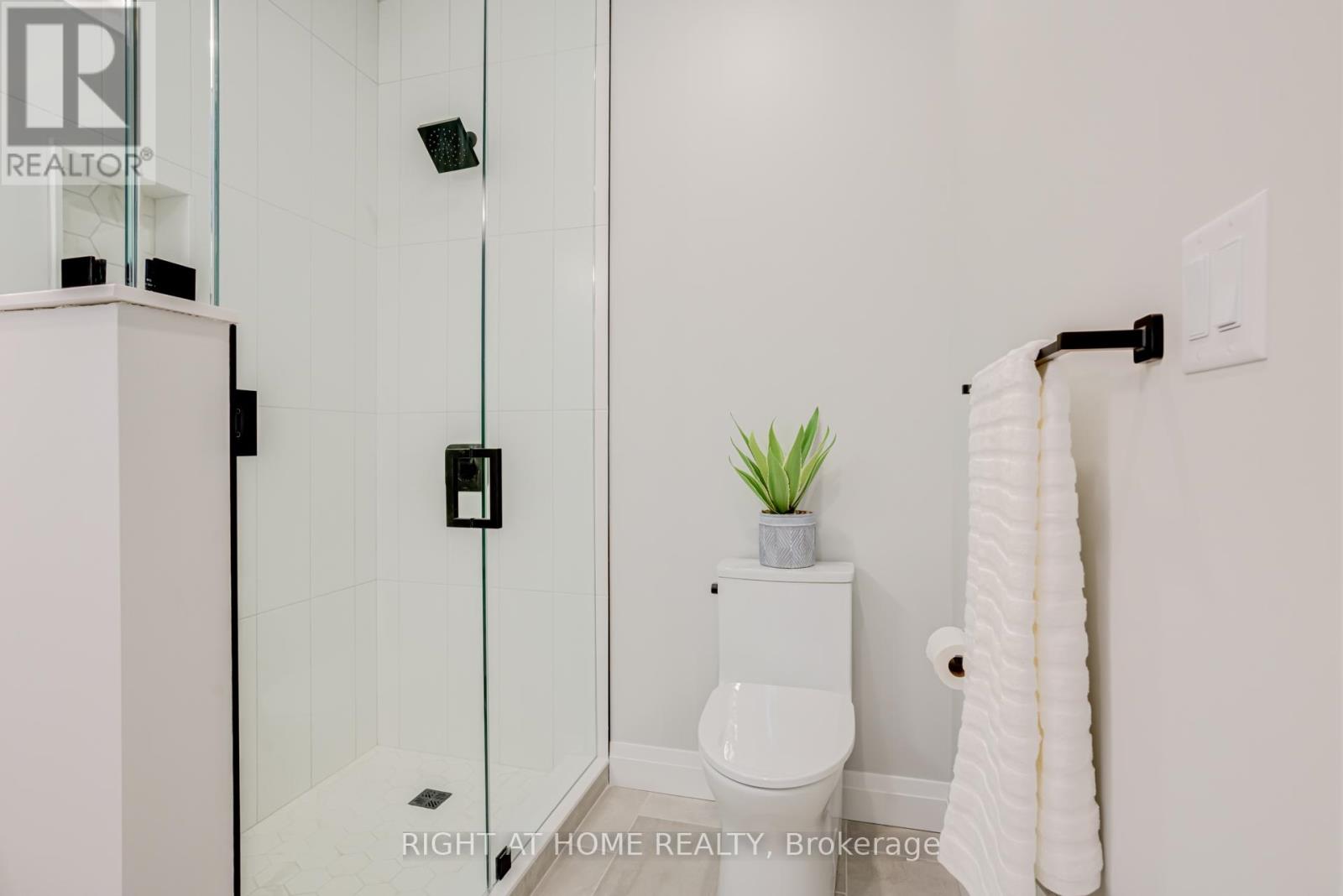 9 Maple Grove Road, Caledon, Ontario  L7K 0Z2 - Photo 18 - W12959038