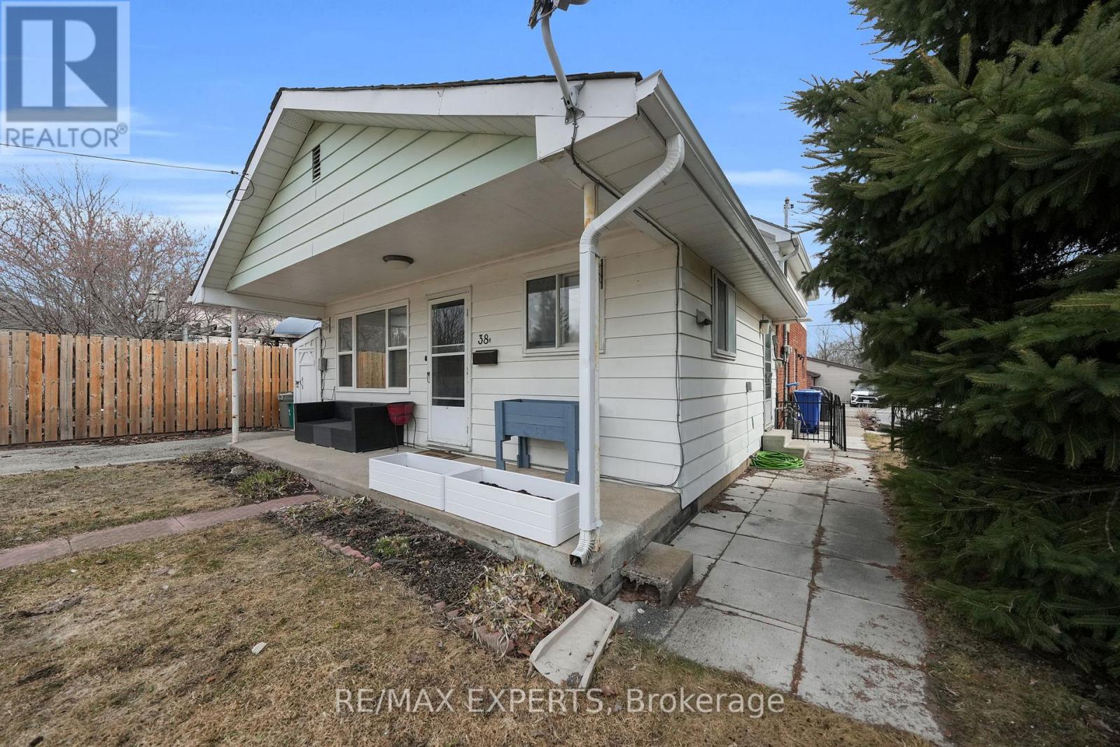 38 Wellington Street, Orangeville, Ontario  L9W 2L5 - Photo 18 - W12959046