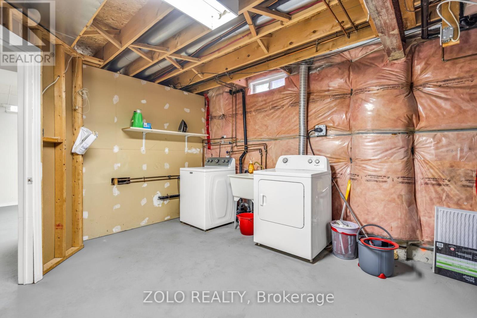 5666 Whitehorn Avenue, Mississauga, Ontario  L5V 2A9 - Photo 20 - W12959076