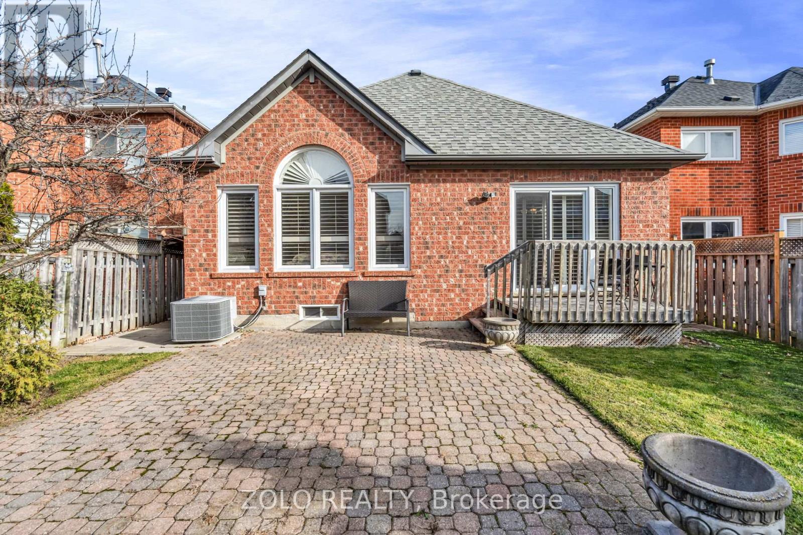 5666 Whitehorn Avenue, Mississauga, Ontario  L5V 2A9 - Photo 21 - W12959076