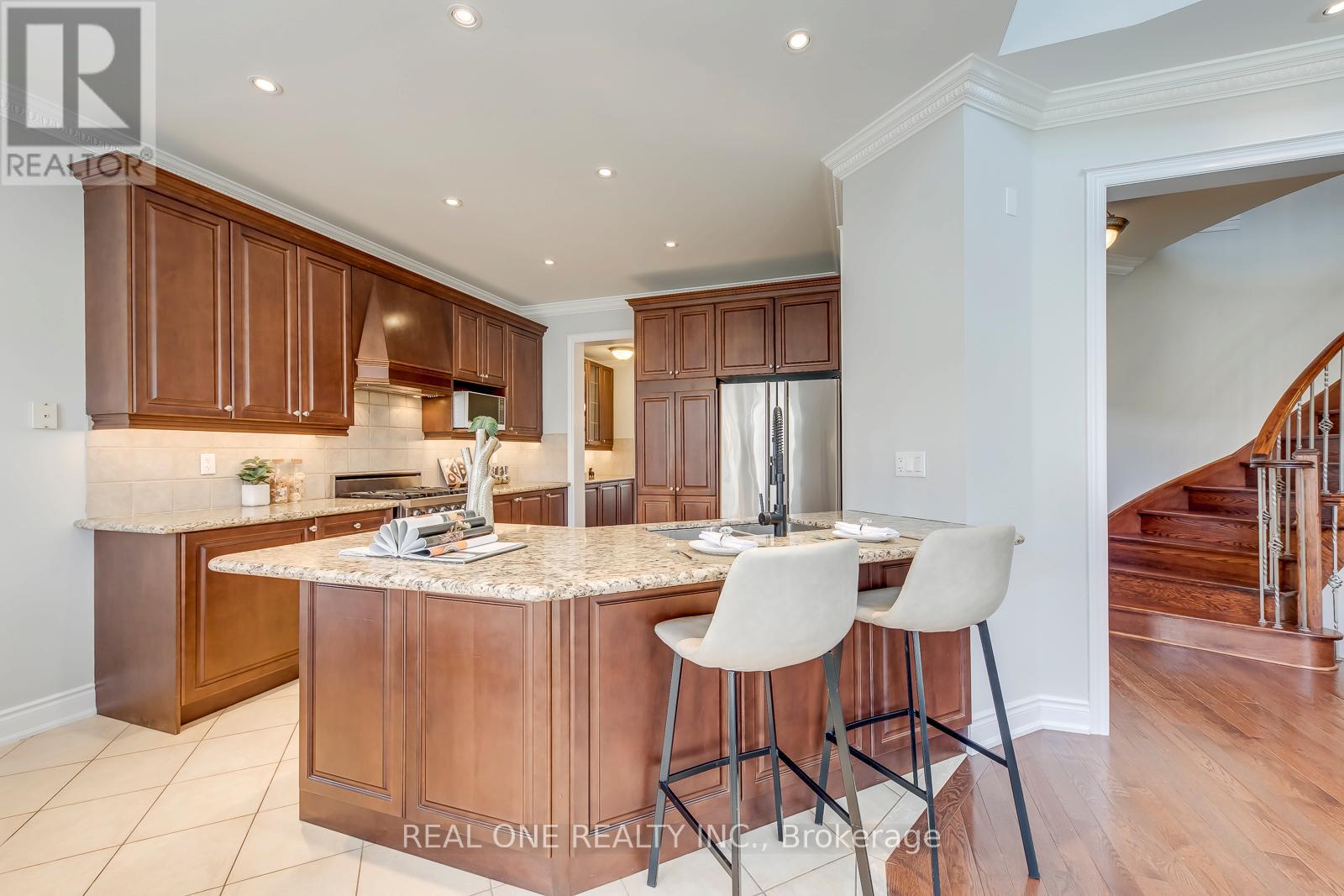 96 Spring Azure Crescent, Oakville, Ontario  L6L 6V8 - Photo 15 - W12959078