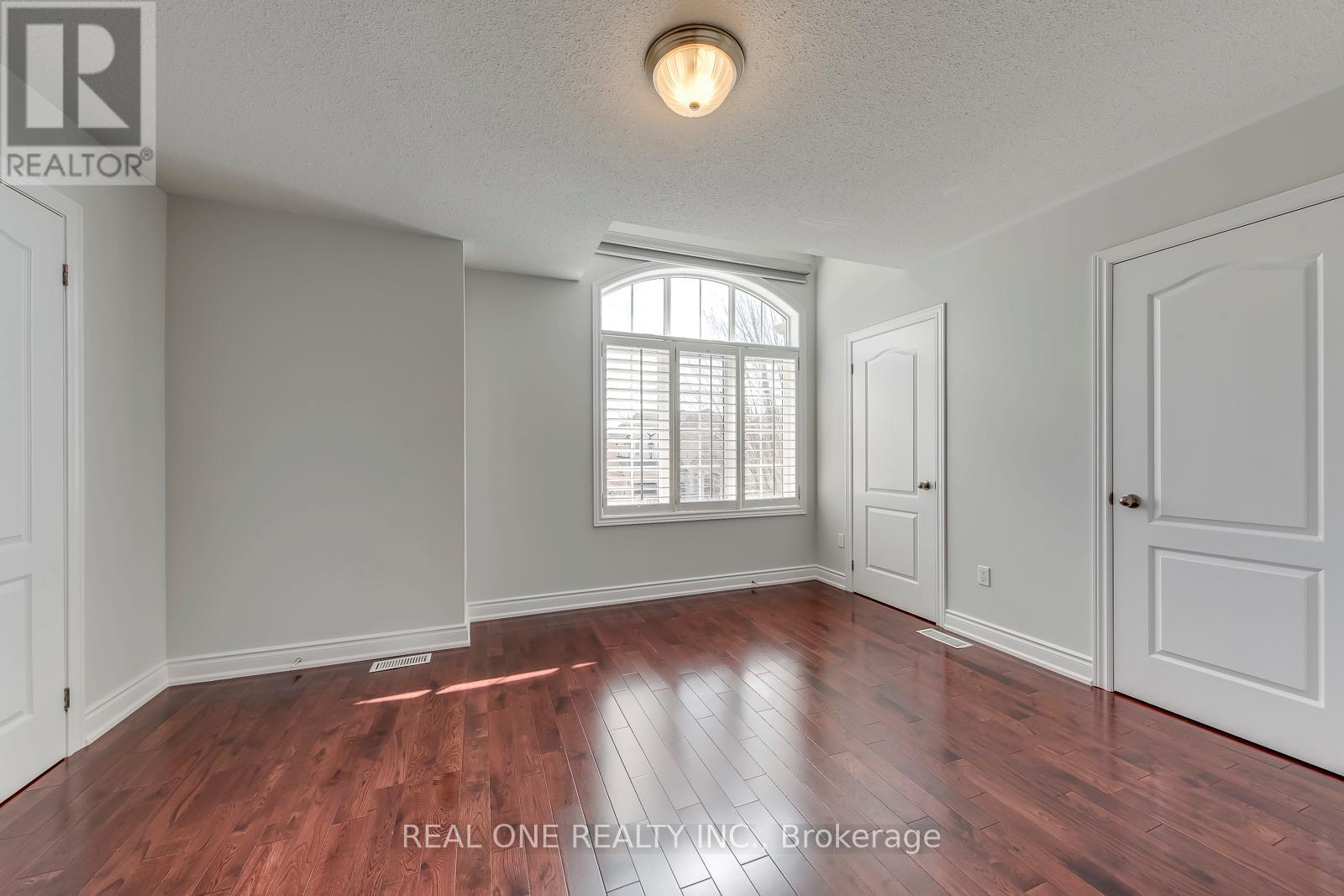 96 Spring Azure Crescent, Oakville, Ontario  L6L 6V8 - Photo 39 - W12959078