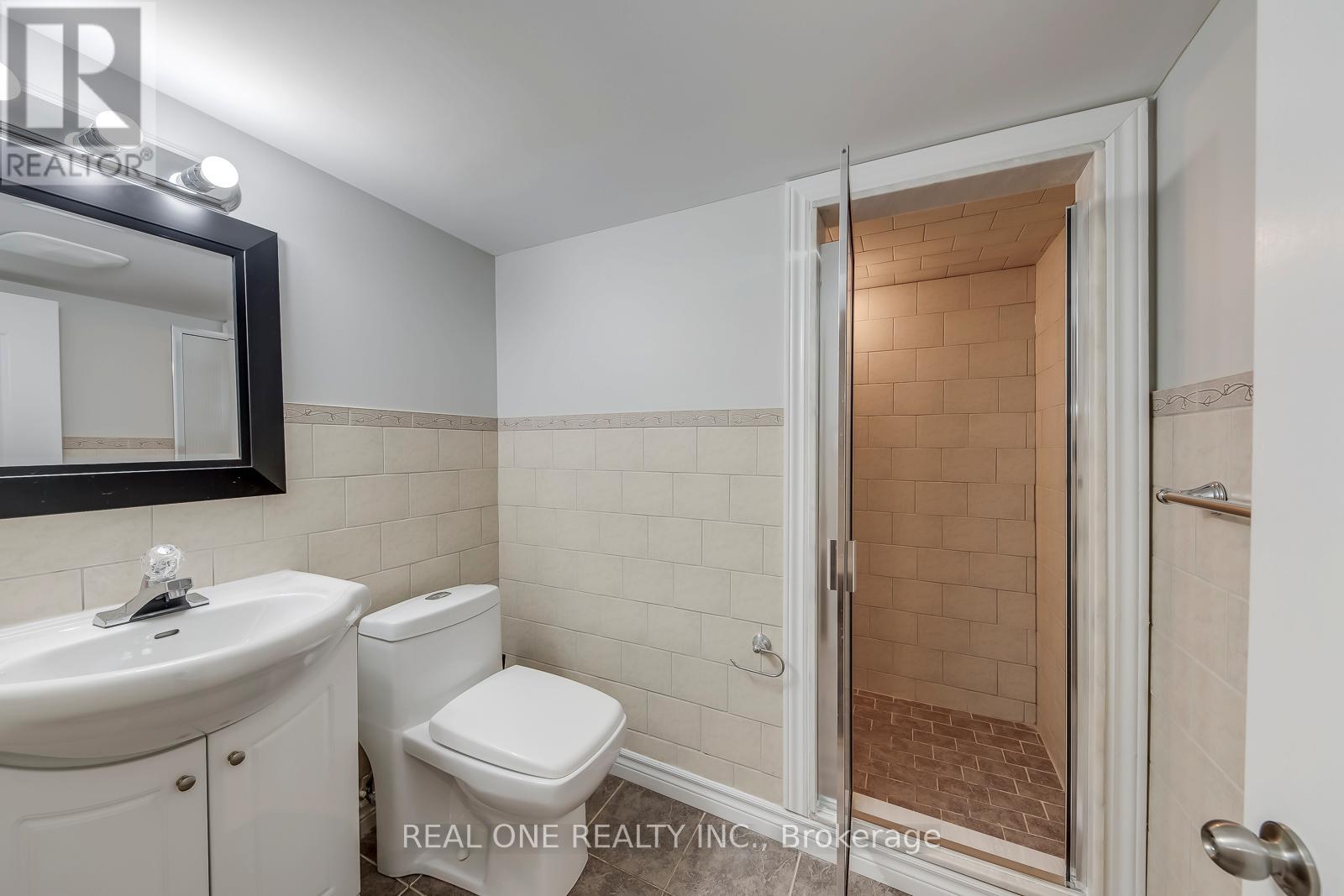 96 Spring Azure Crescent, Oakville, Ontario  L6L 6V8 - Photo 46 - W12959078