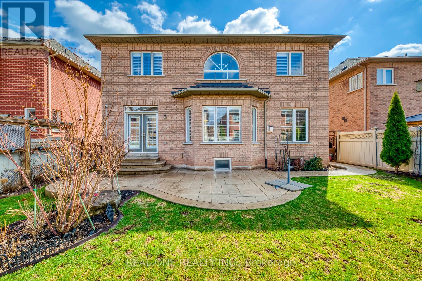 96 Spring Azure Crescent, Oakville, Ontario  L6L 6V8 - Photo 50 - W12959078