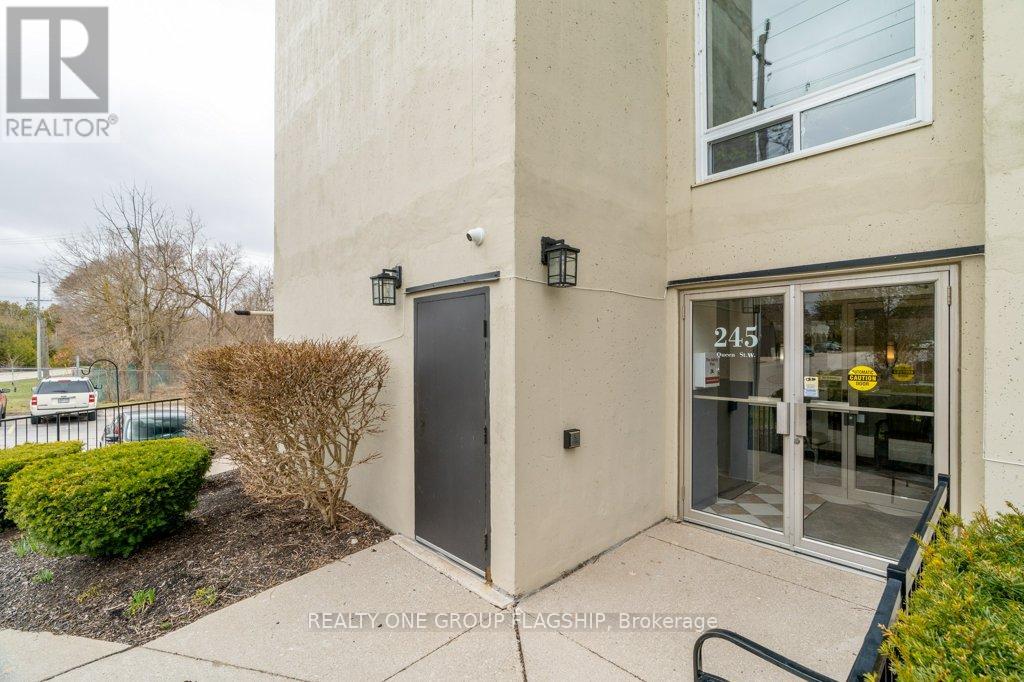 202 - 245 Queen Street W, Centre Wellington, Ontario  N1M 3R6 - Photo 24 - X12959066