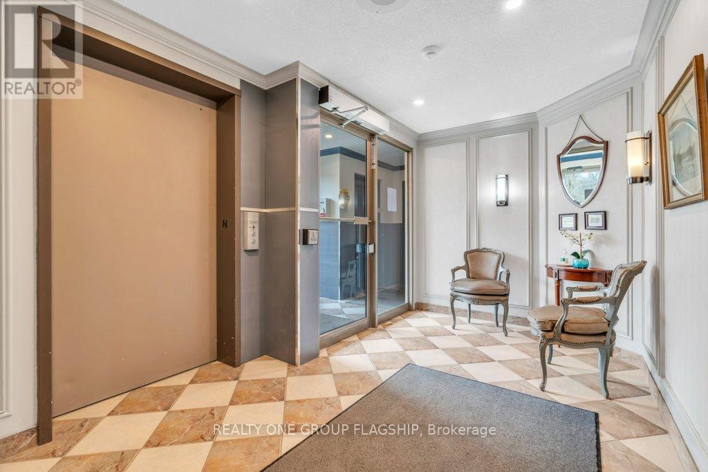 202 - 245 Queen Street W, Centre Wellington, Ontario  N1M 3R6 - Photo 31 - X12959066