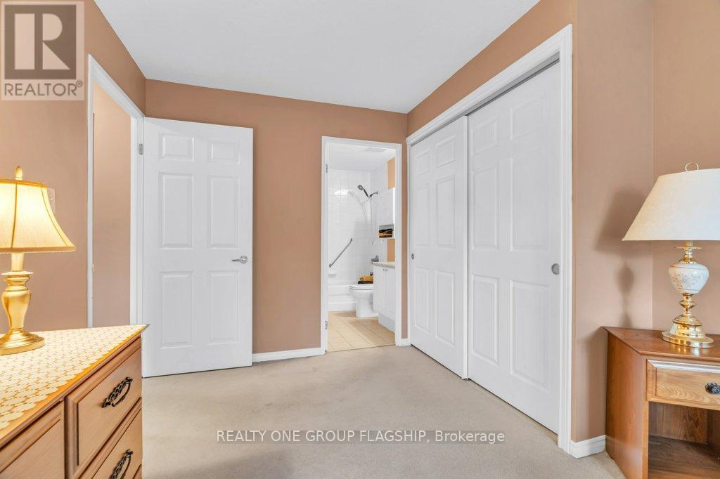 202 - 245 Queen Street W, Centre Wellington, Ontario  N1M 3R6 - Photo 8 - X12959066