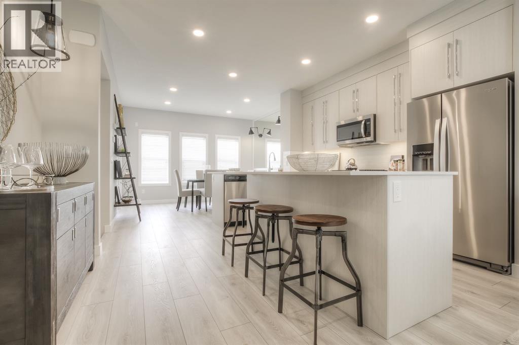 134 Rangeview Path Se, Calgary, Alberta  T3S 0X1 - Photo 3 - A2287746