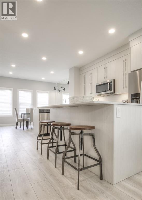 134 Rangeview Path Se, Calgary, Alberta  T3S 0X1 - Photo 4 - A2287746