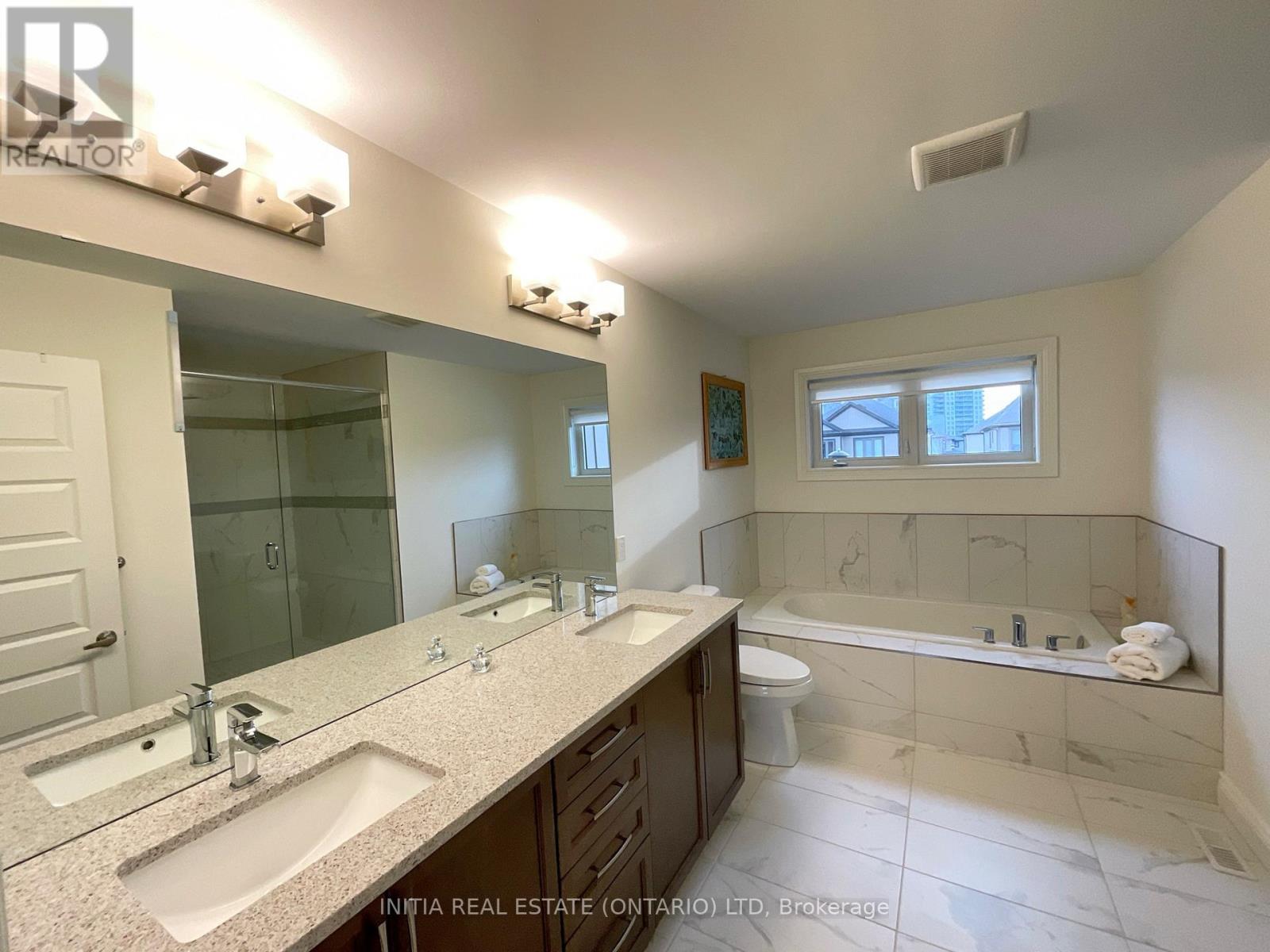 1295 Dyer Crescent, London North, Ontario  N6G 0S7 - Photo 12 - X12959086