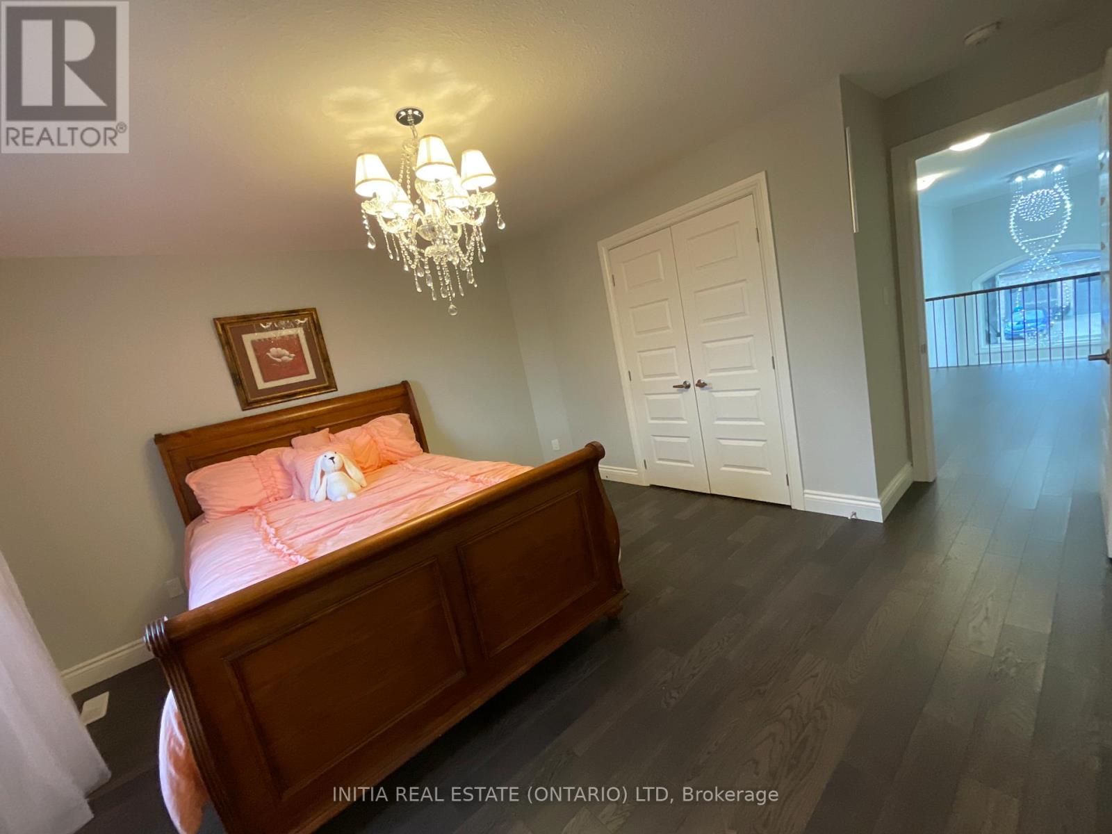 1295 Dyer Crescent, London North, Ontario  N6G 0S7 - Photo 16 - X12959086