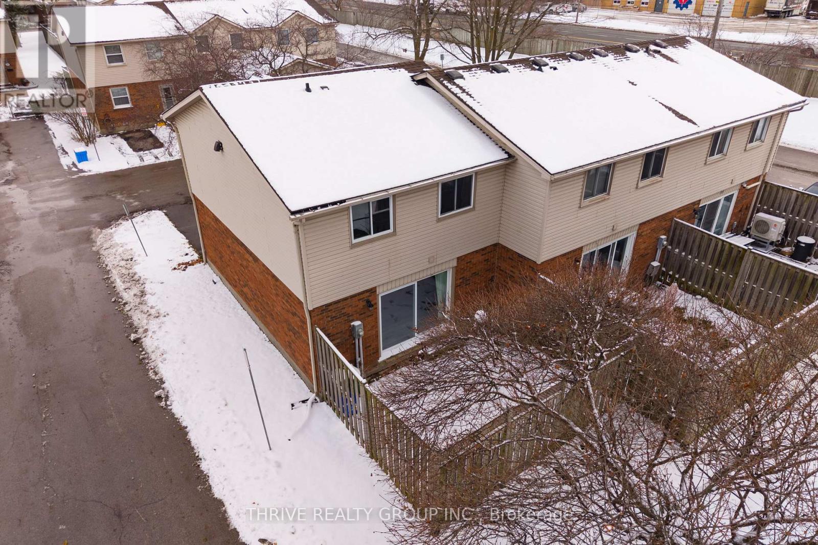 82 - 1330 Jalna Boulevard, London South, Ontario  N6E 2H7 - Photo 2 - X12959110