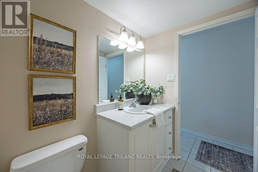 1105 - 155 Kent Street, London East, Ontario  N6A 5N7 - Photo 13 - X12959122