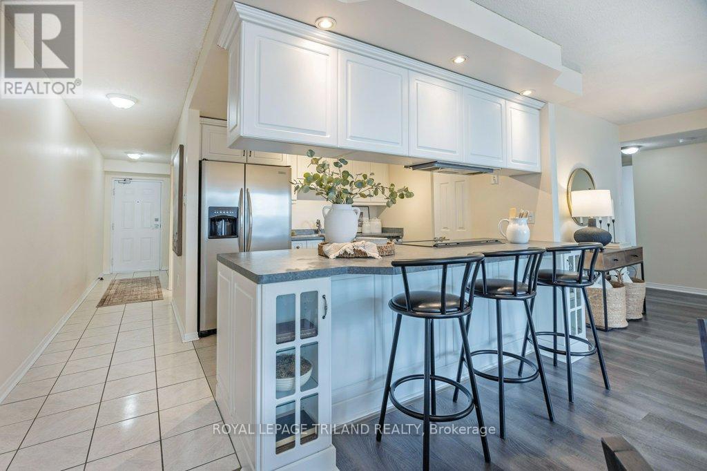 1105 - 155 Kent Street, London East, Ontario  N6A 5N7 - Photo 14 - X12959122