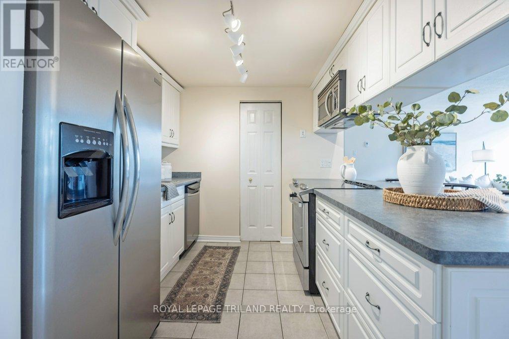 1105 - 155 Kent Street, London East, Ontario  N6A 5N7 - Photo 15 - X12959122