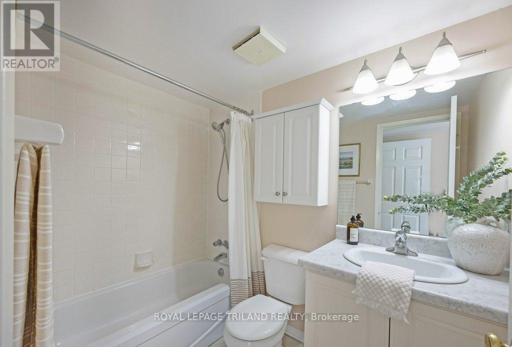 1105 - 155 Kent Street, London East, Ontario  N6A 5N7 - Photo 31 - X12959122