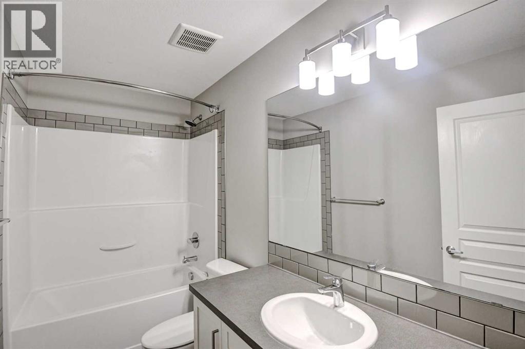 195 Masters Avenue SE, Calgary, Alberta  T3M 2B7 - Photo 31 - A2299129