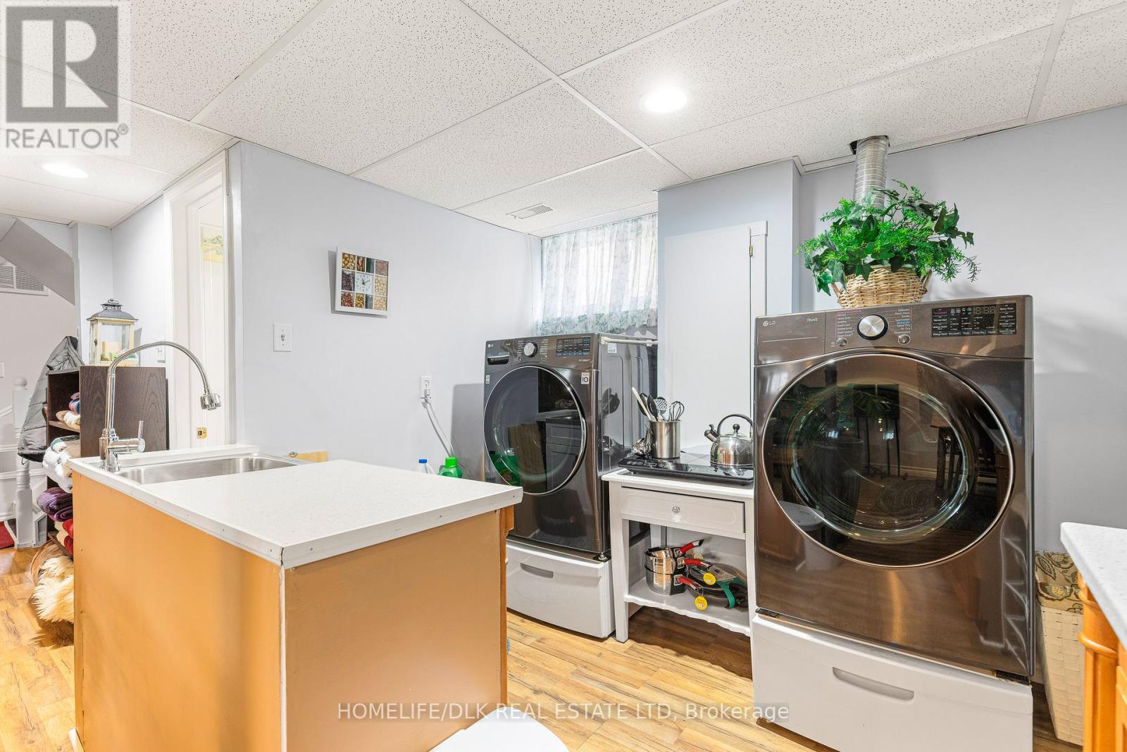 1182 Queensland Place, Brockville, Ontario  K6V 6A7 - Photo 24 - X12958754