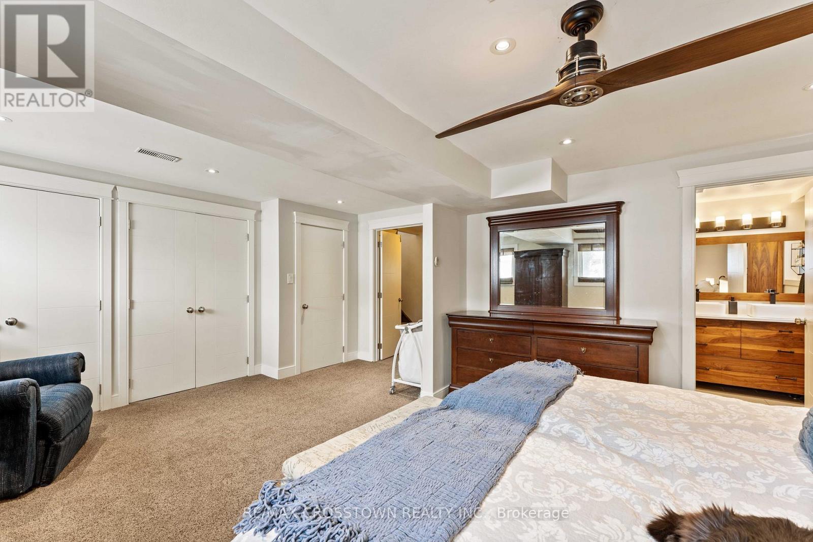 229 Thornton Avenue, Essa, Ontario  L0L 2N0 - Photo 20 - N12845482