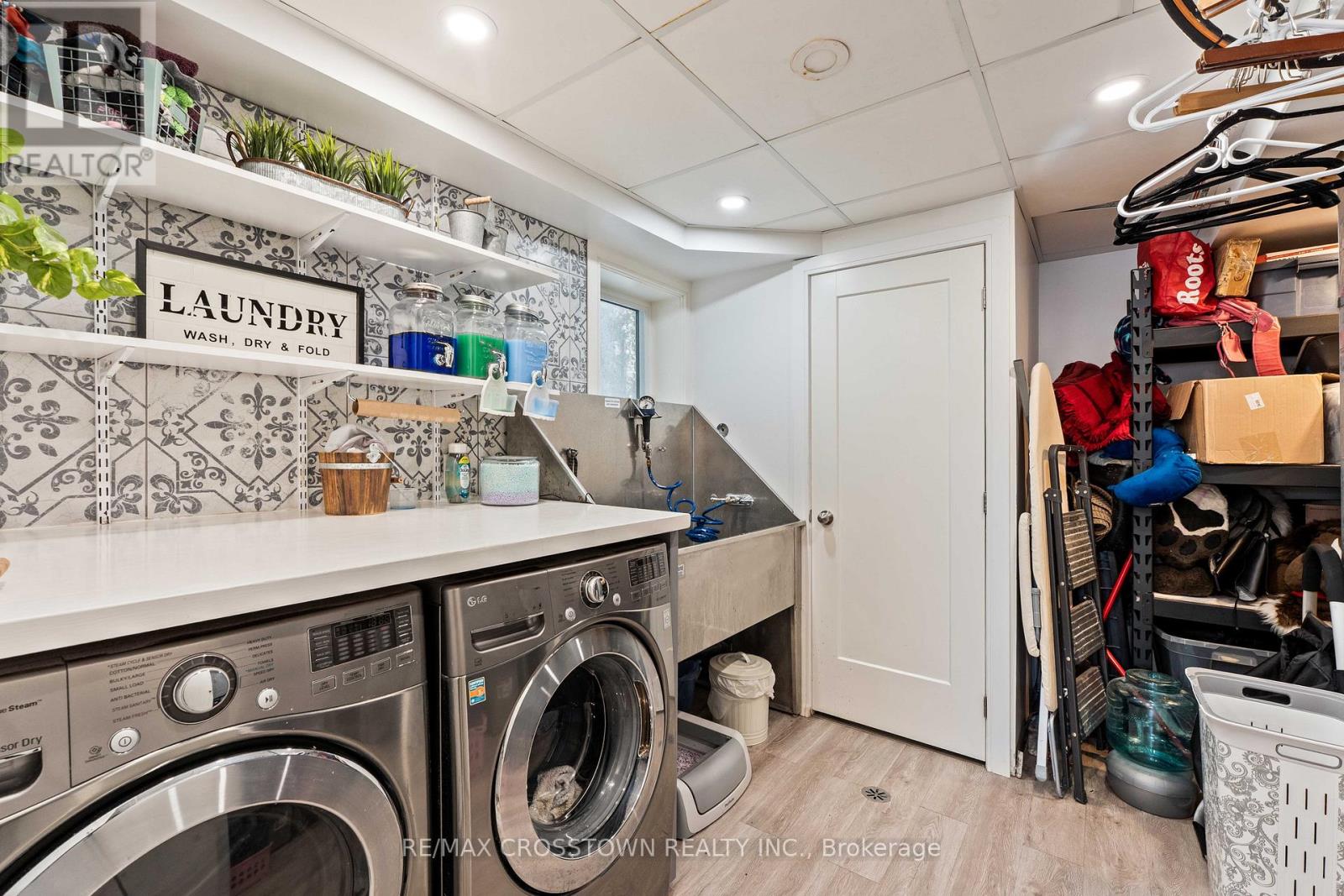 229 Thornton Avenue, Essa, Ontario  L0L 2N0 - Photo 22 - N12845482