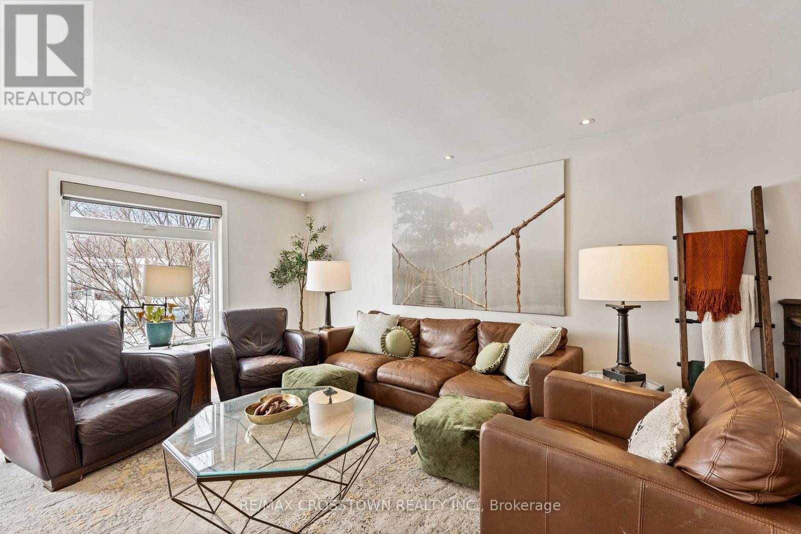 229 Thornton Avenue, Essa, Ontario  L0L 2N0 - Photo 6 - N12845482