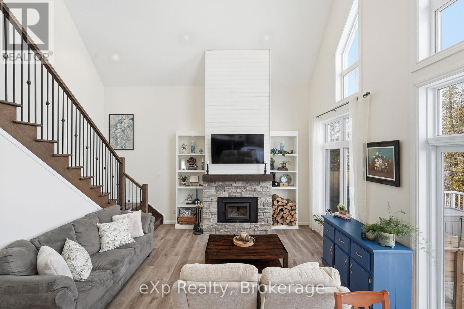 2941 Bruce Road 13 Road, South Bruce Peninsula, Ontario N0H 2T0 - Photo 18 - X12959082