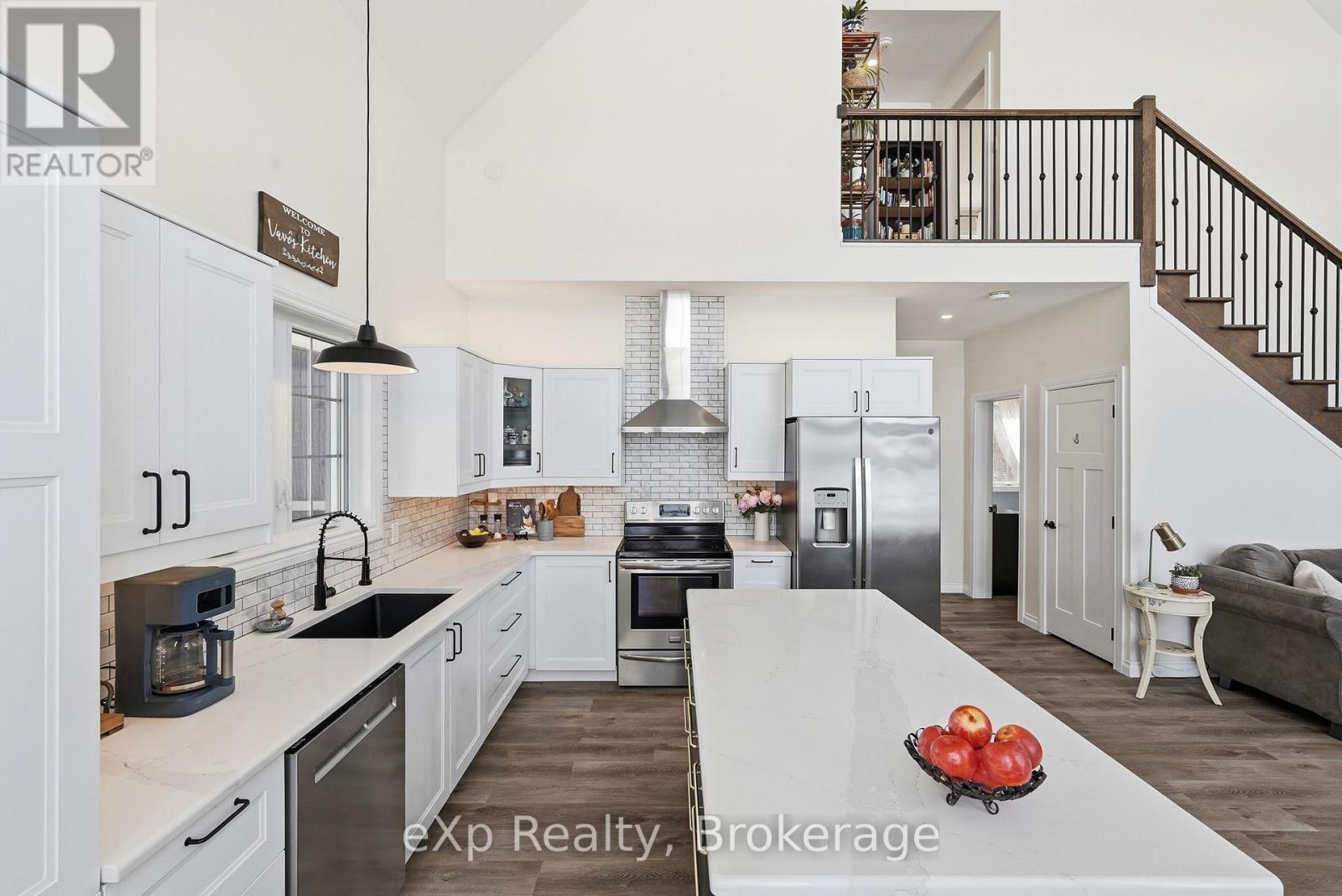 2941 Bruce Road 13 Road, South Bruce Peninsula, Ontario N0H 2T0 - Photo 22 - X12959082