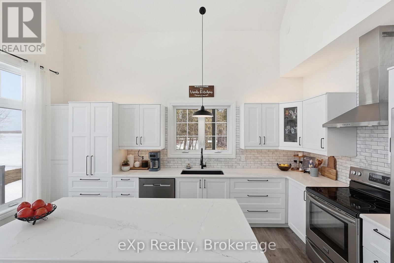 2941 Bruce Road 13 Road, South Bruce Peninsula, Ontario N0H 2T0 - Photo 27 - X12959082