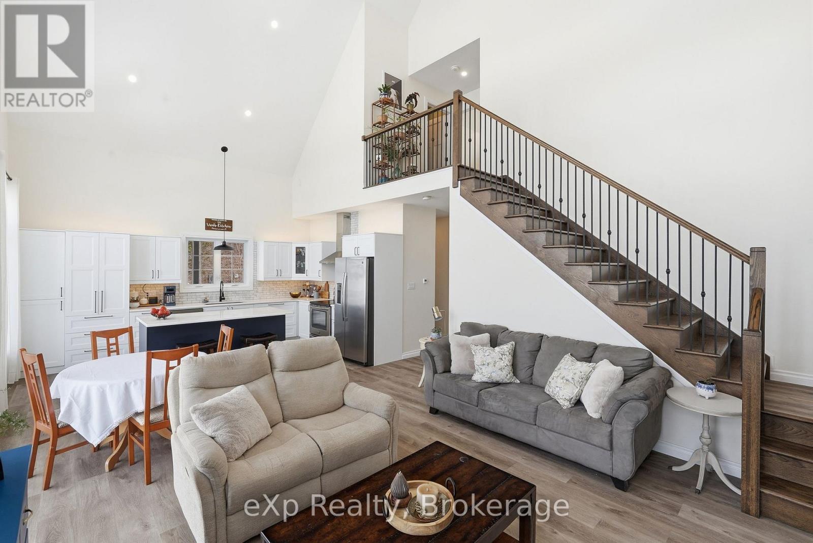 2941 Bruce Road 13 Road, South Bruce Peninsula, Ontario N0H 2T0 - Photo 29 - X12959082