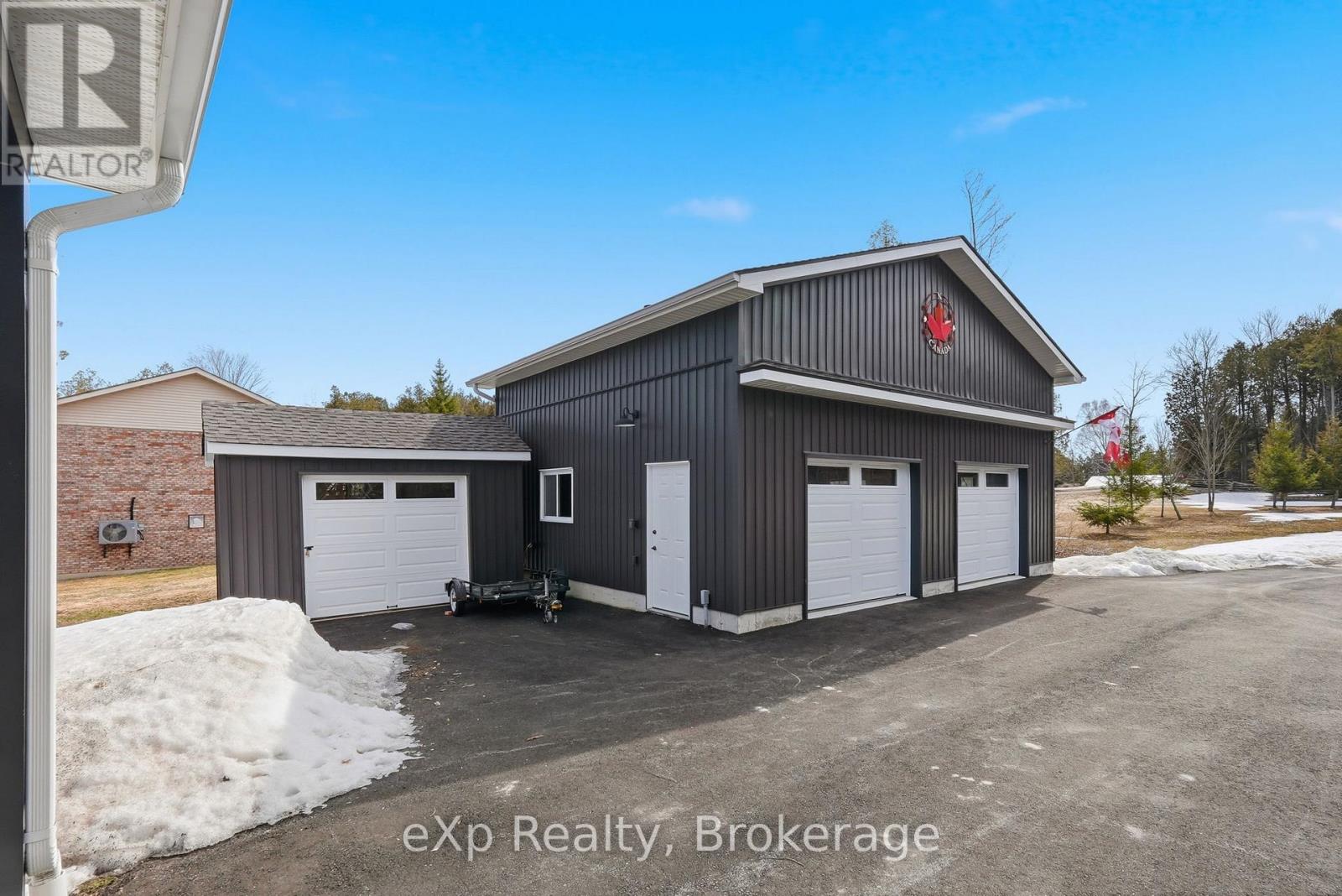 2941 Bruce Road 13 Road, South Bruce Peninsula, Ontario N0H 2T0 - Photo 4 - X12959082