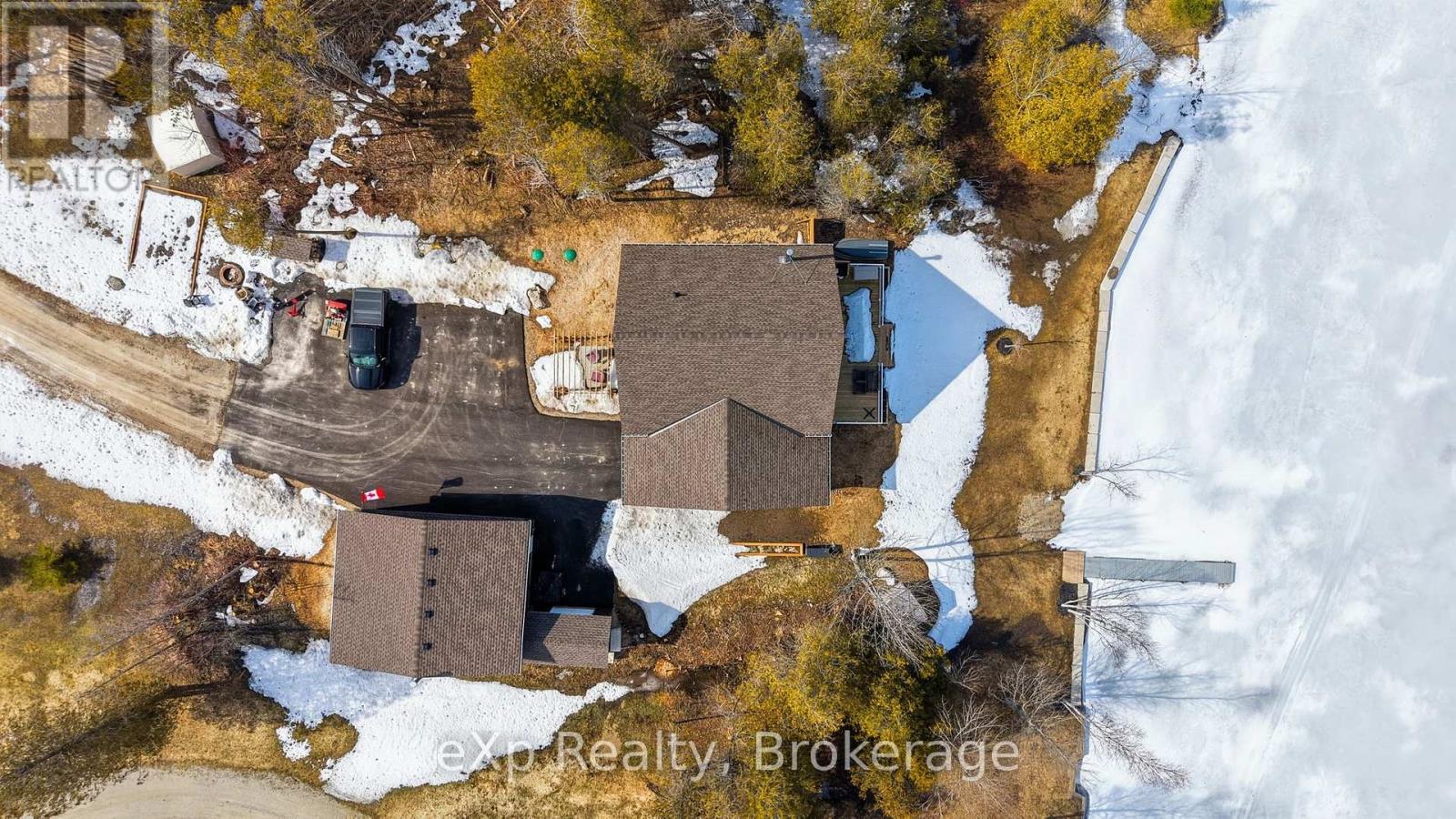 2941 Bruce Road 13 Road, South Bruce Peninsula, Ontario N0H 2T0 - Photo 43 - X12959082