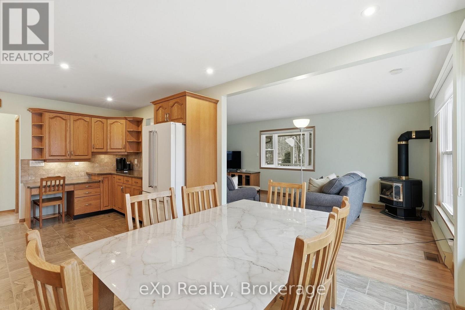 75 Lakeland Drive, South Bruce Peninsula, Ontario  N0H 2G0 - Photo 16 - X12959112