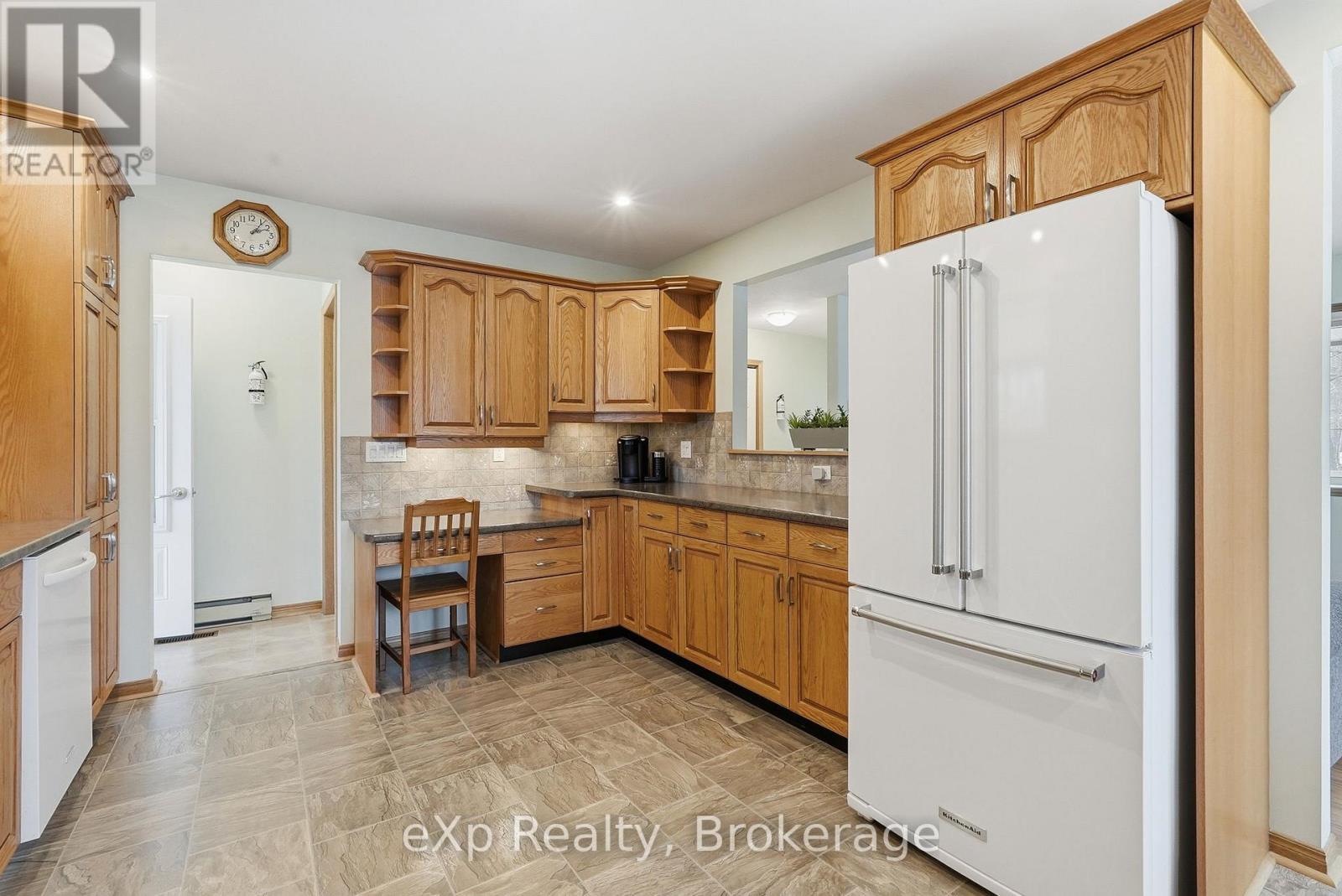 75 Lakeland Drive, South Bruce Peninsula, Ontario  N0H 2G0 - Photo 19 - X12959112