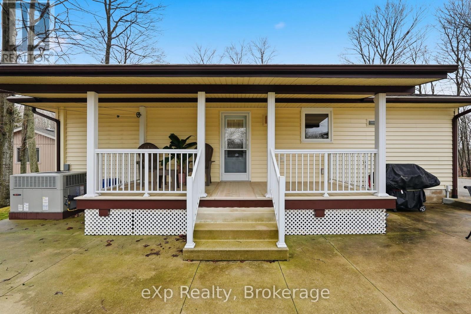 75 Lakeland Drive, South Bruce Peninsula, Ontario  N0H 2G0 - Photo 33 - X12959112