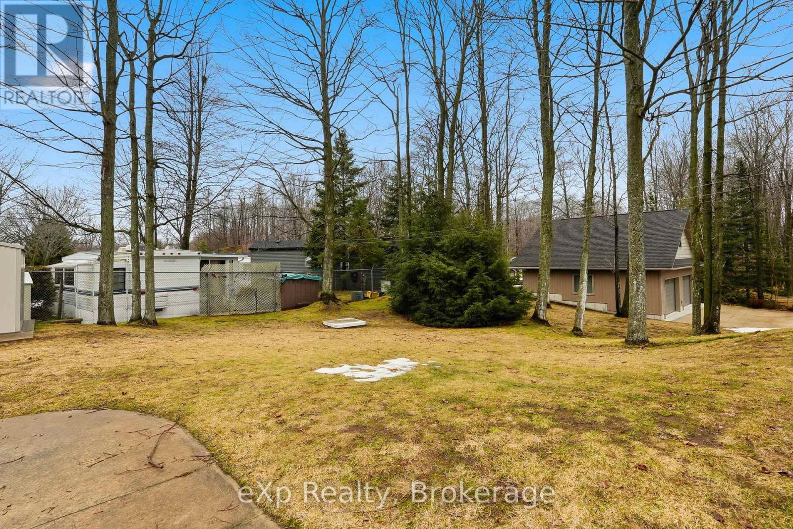 75 Lakeland Drive, South Bruce Peninsula, Ontario  N0H 2G0 - Photo 36 - X12959112