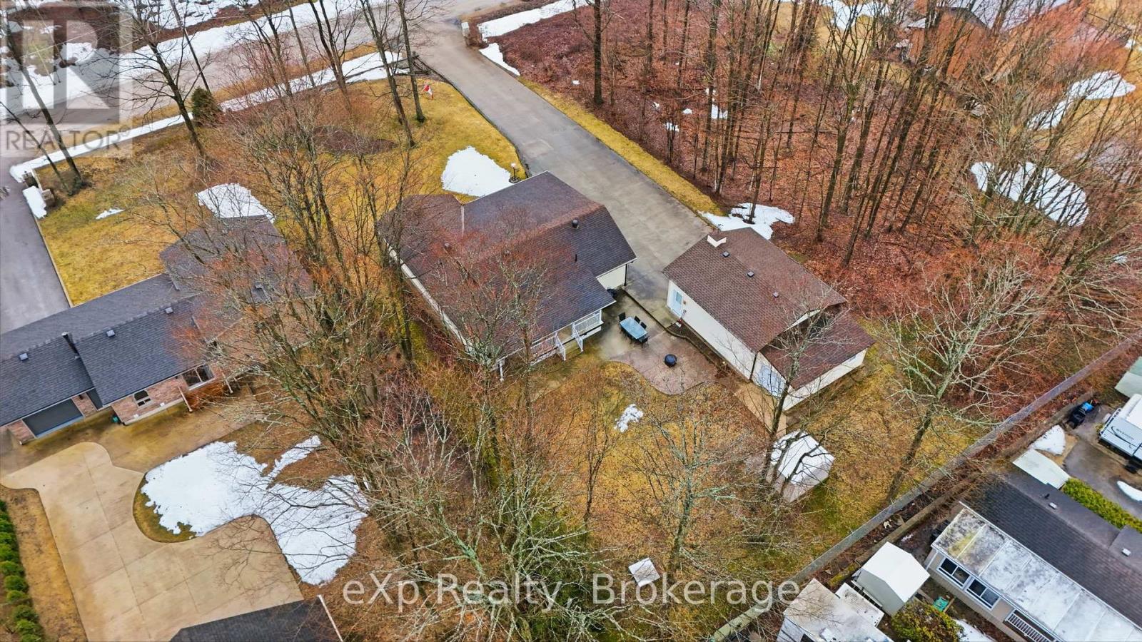 75 Lakeland Drive, South Bruce Peninsula, Ontario  N0H 2G0 - Photo 42 - X12959112