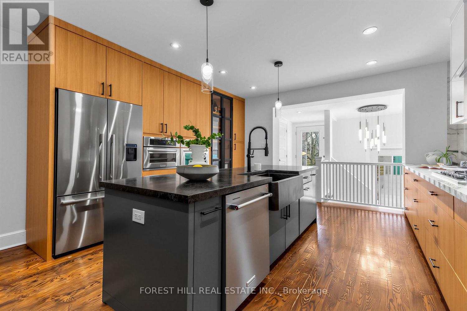 97 Olive Avenue, Toronto, Ontario  M6G 1V2 - Photo 12 - C12959098