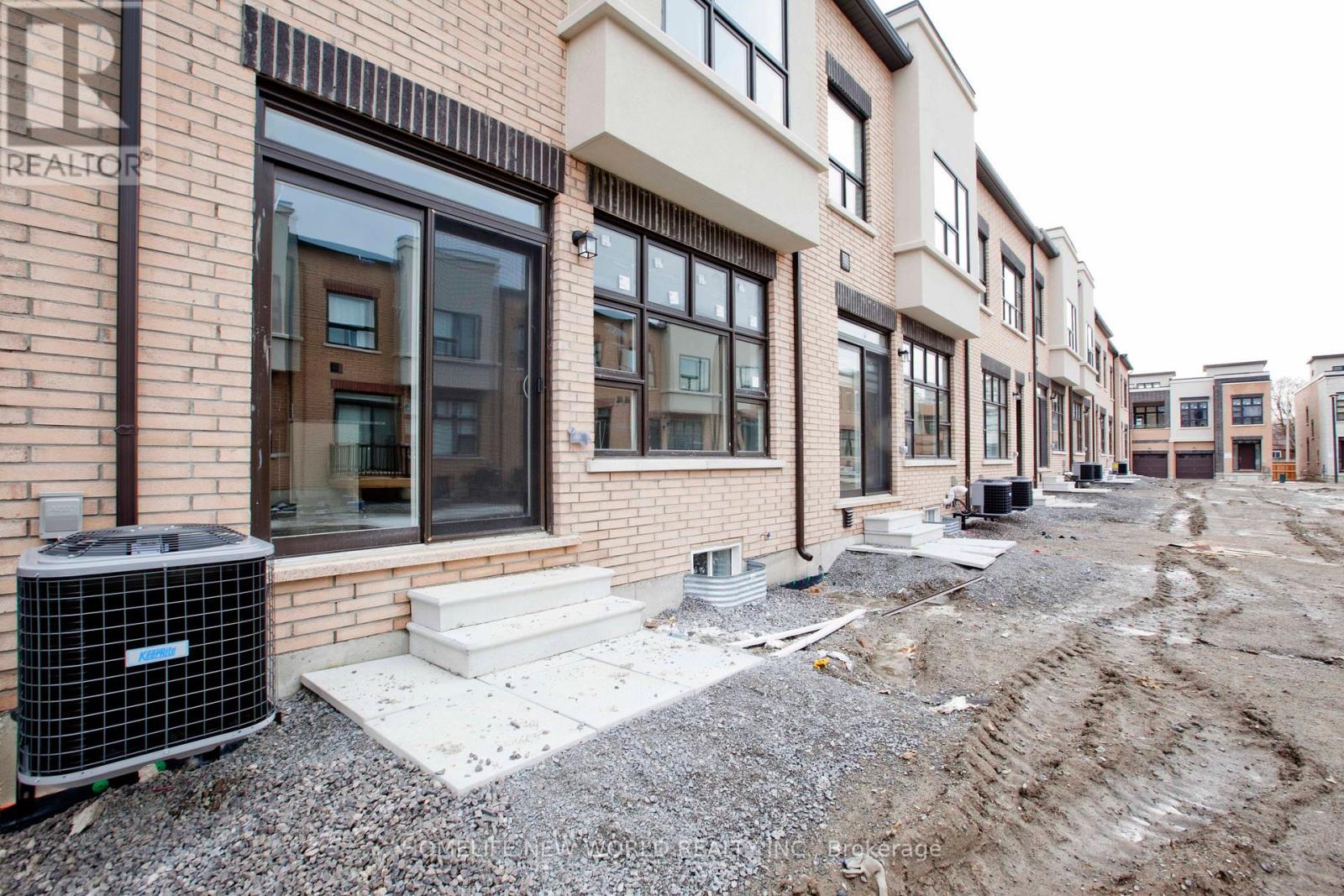 99 Causland Lane, Richmond Hill, Ontario  L4S 0G5 - Photo 15 - N12959114