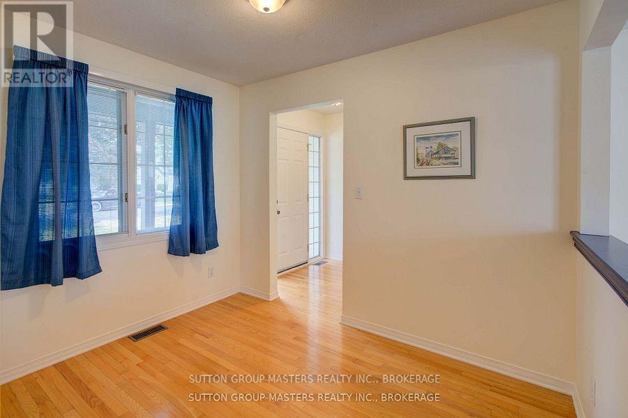 3 Abbey Dawn Drive, Loyalist, Ontario  K0H 1G0 - Photo 8 - X12856372