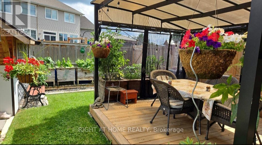 699 Sora Way, Ottawa, Ontario  K1T 0R3 - Photo 25 - X12914074