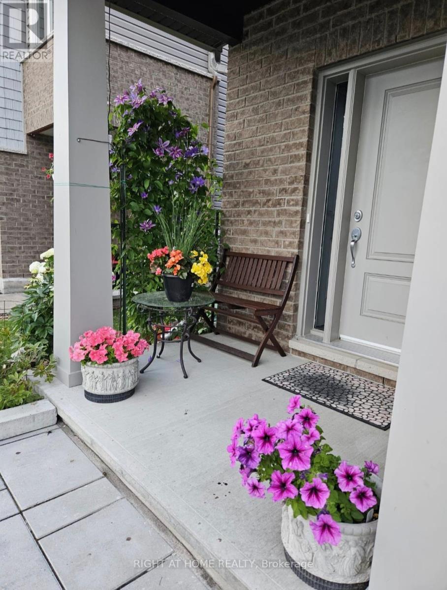 699 Sora Way, Ottawa, Ontario  K1T 0R3 - Photo 27 - X12914074