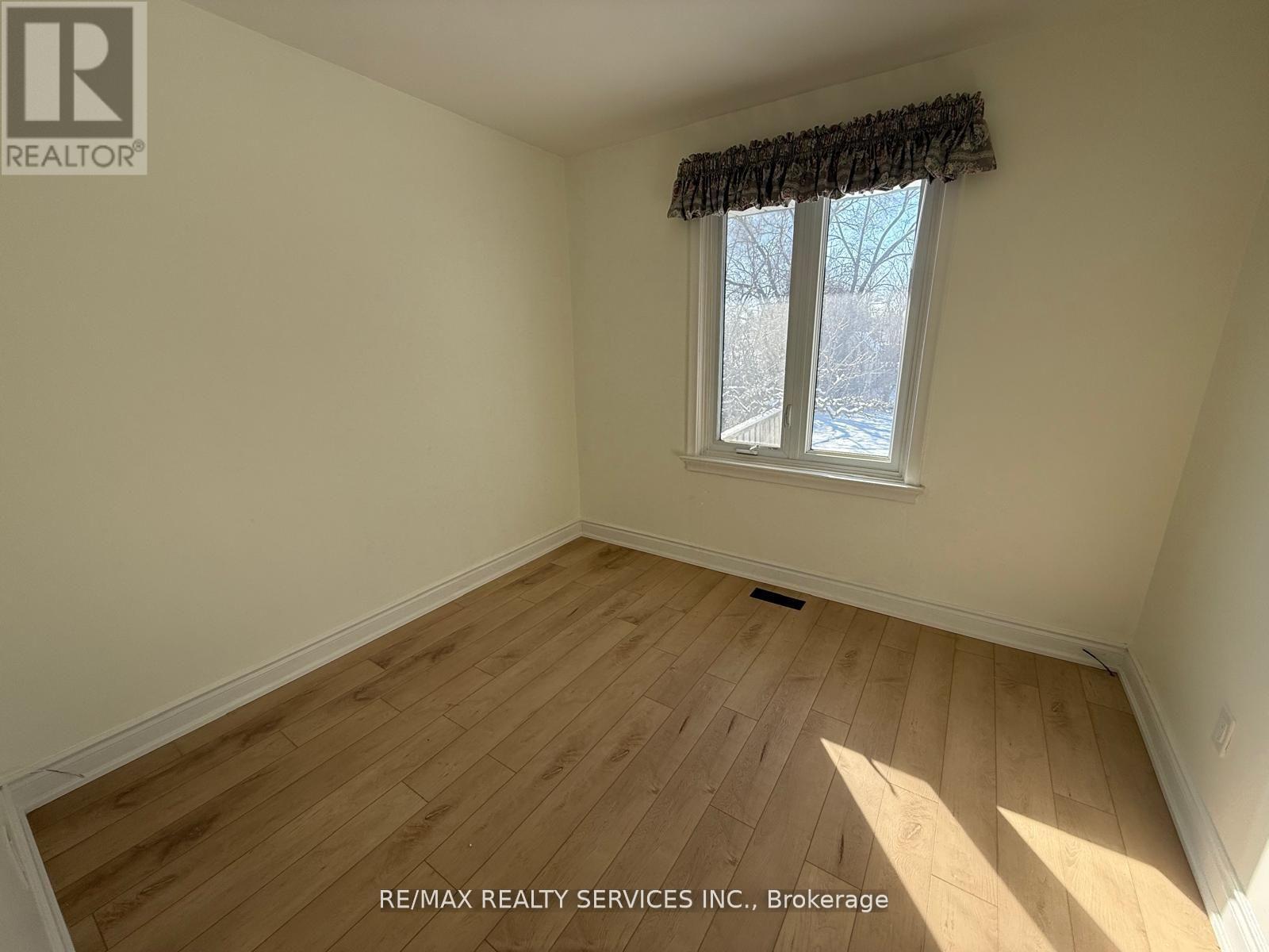 Main - 234 Morden Road, Oakville, Ontario  L6K 2S3 - Photo 12 - W12959106