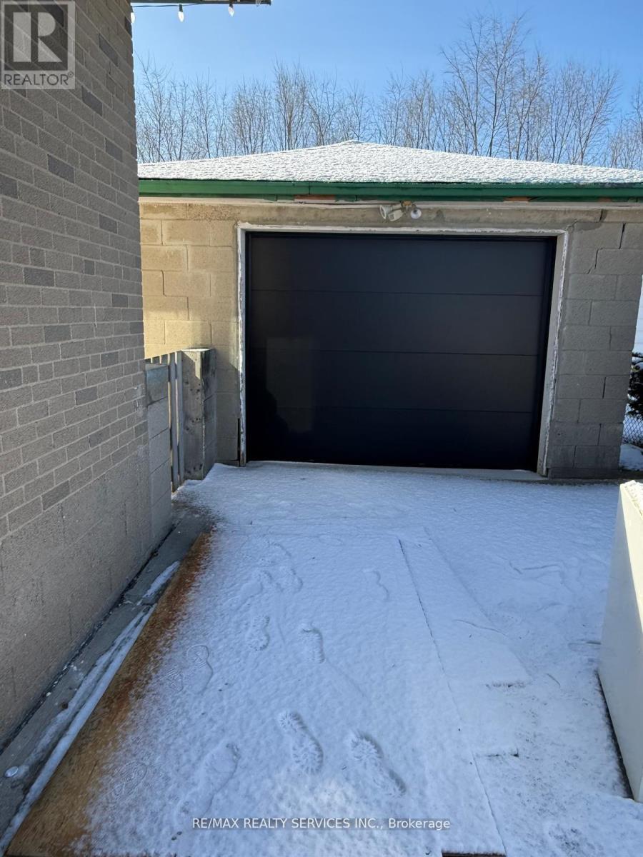 Main - 234 Morden Road, Oakville, Ontario  L6K 2S3 - Photo 18 - W12959106