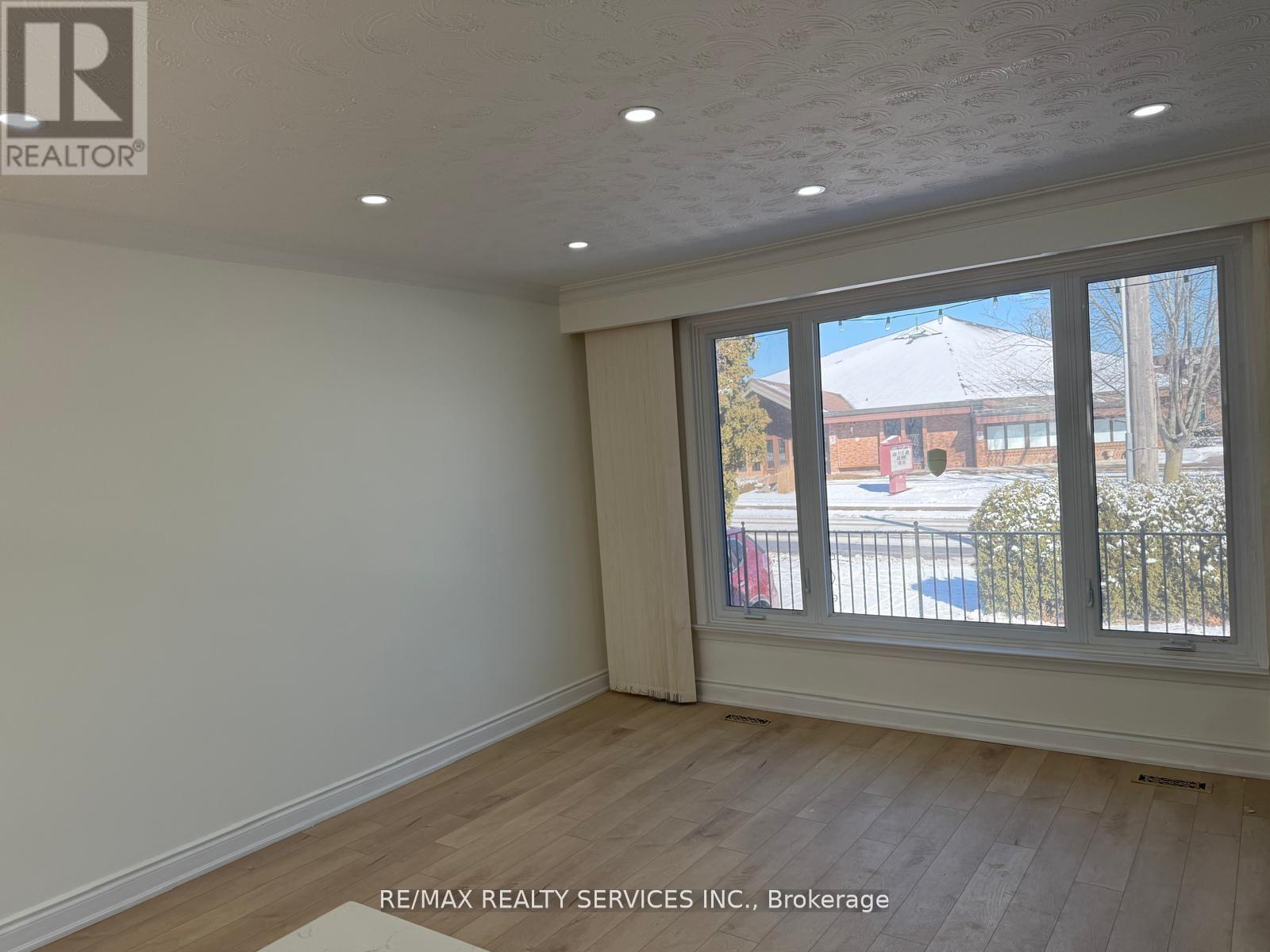 Main - 234 Morden Road, Oakville, Ontario  L6K 2S3 - Photo 5 - W12959106